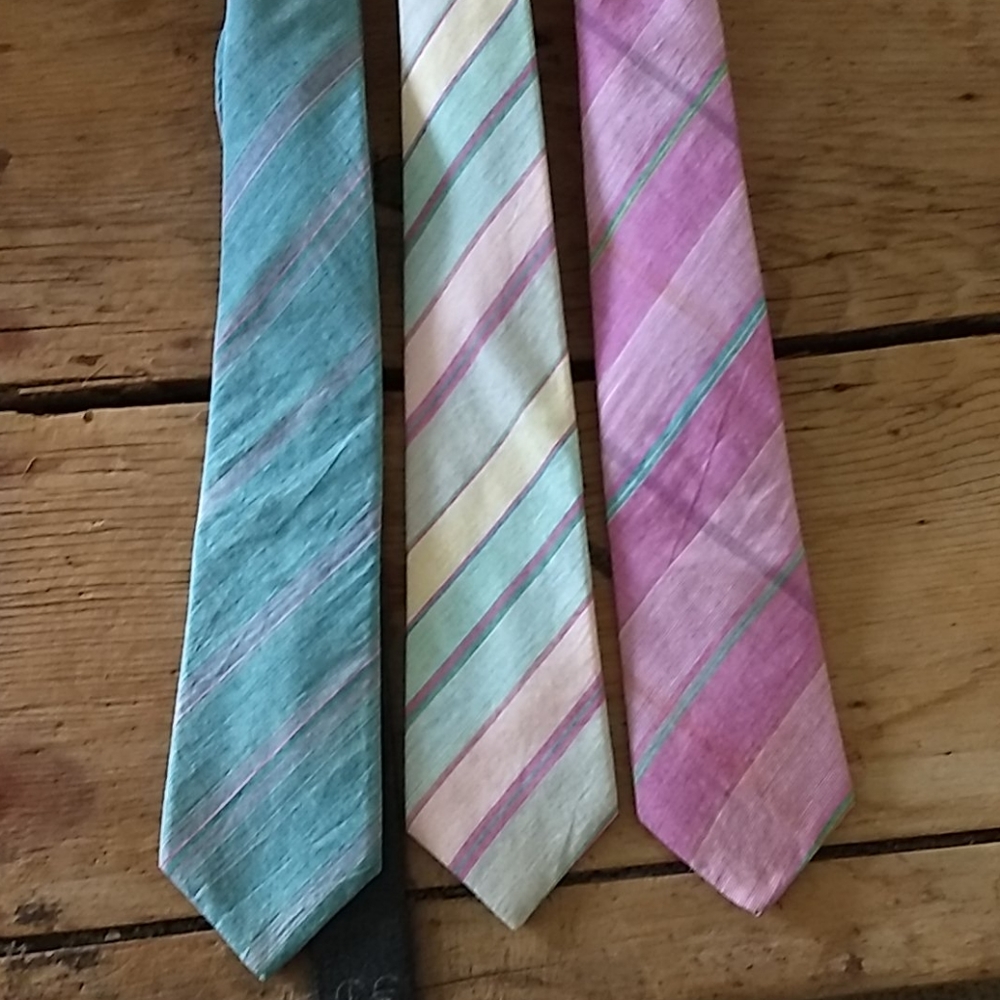 3 Vintage Colors by Alexander Julian Men's Ties